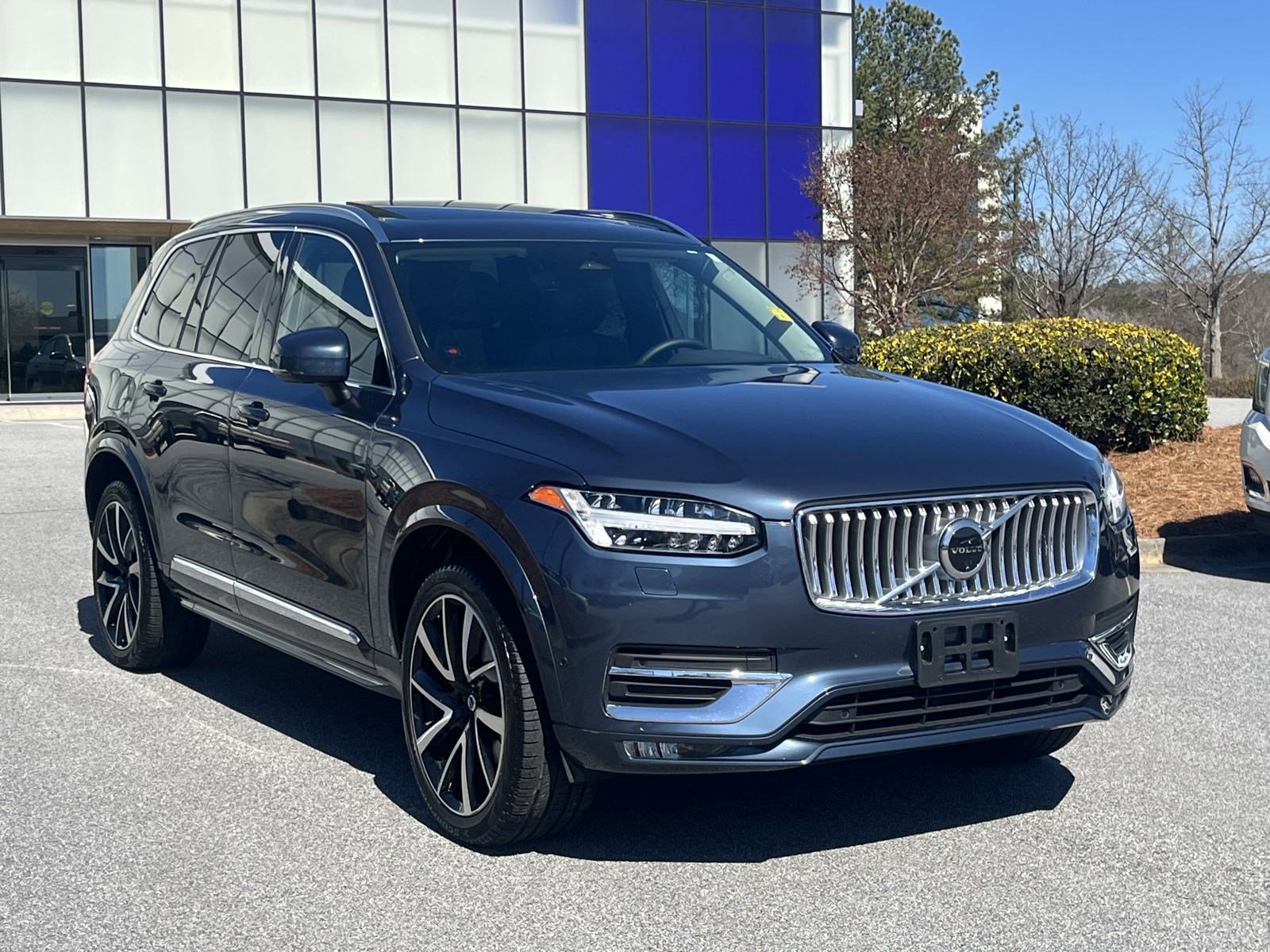 2024 Volvo XC90 Plus photo 2