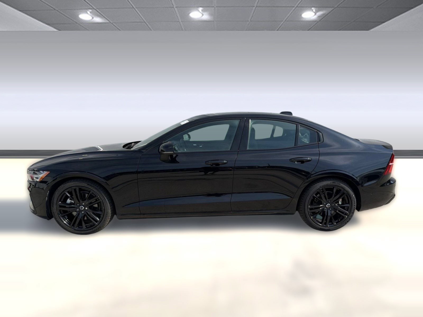 S60 Plus Black Edition Sedan