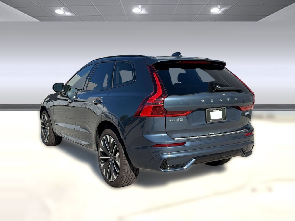 New 2026 Volvo XC60 B5 Ultra SUV
