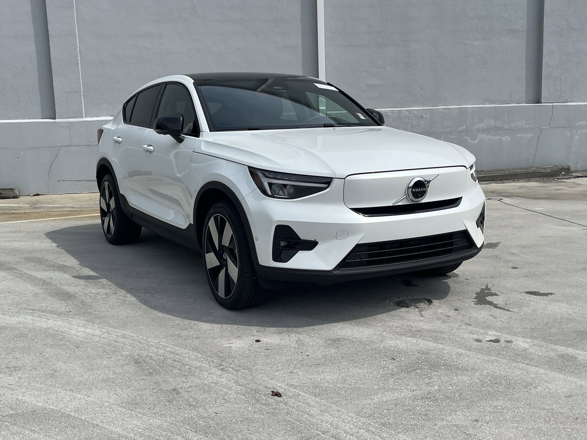 Used 2024 Volvo C40 Plus with VIN YV4ER3GL6R2106660 for sale in Chamblee, GA