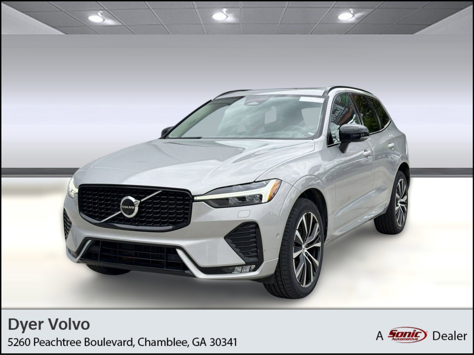 2023 Volvo XC60 B5 Plus Dark Theme AWD's photo