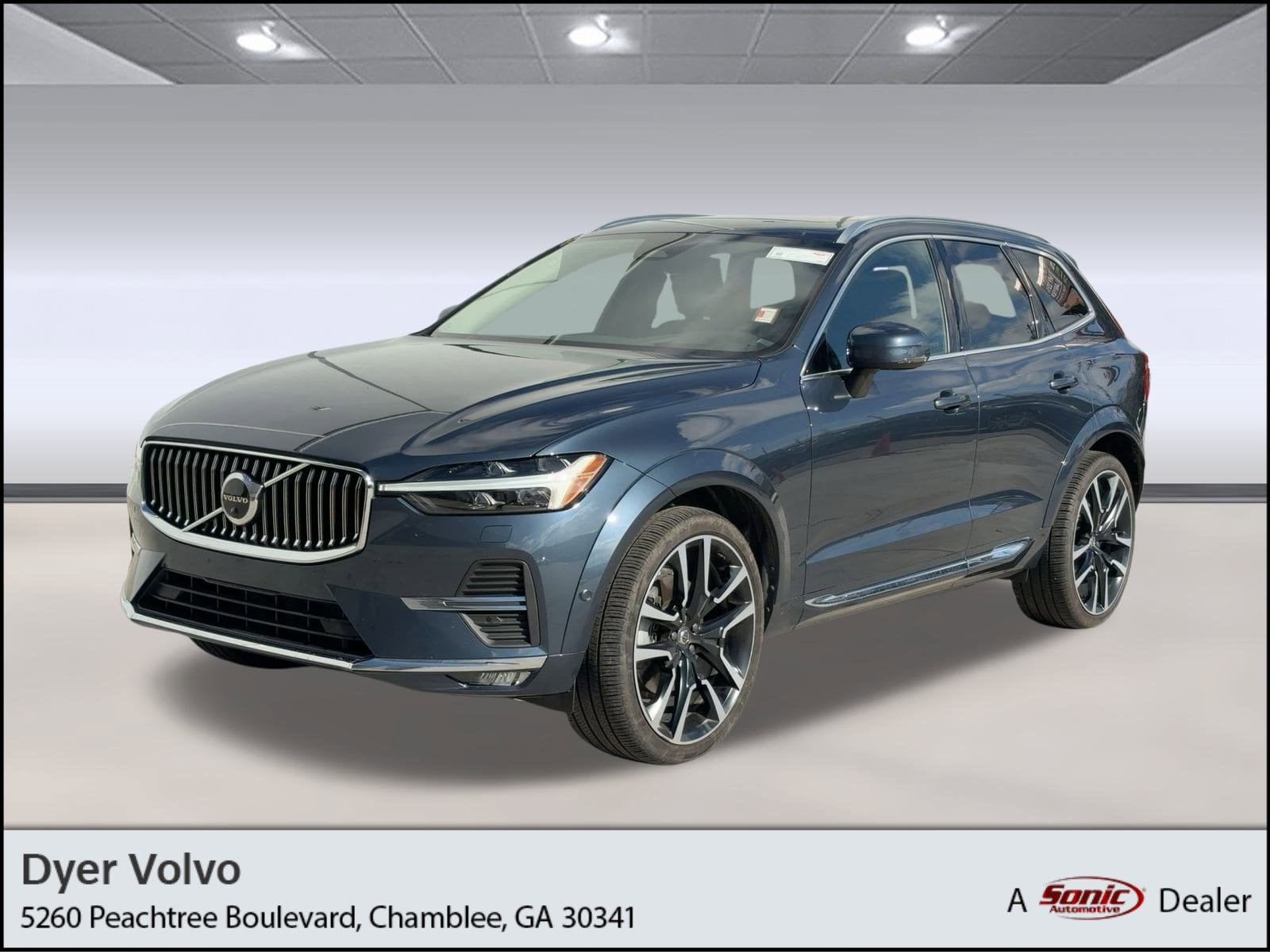 2023 Volvo XC60 Ultimate's photo