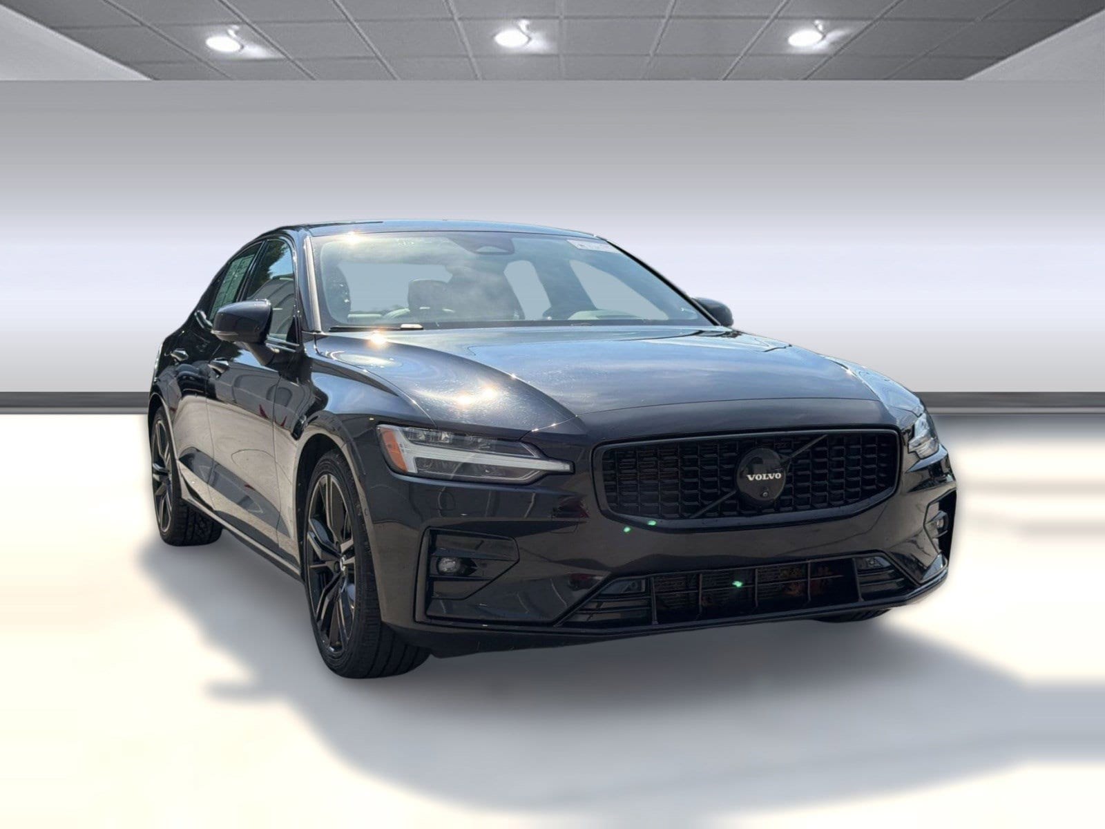 S60 Plus Black Edition Sedan