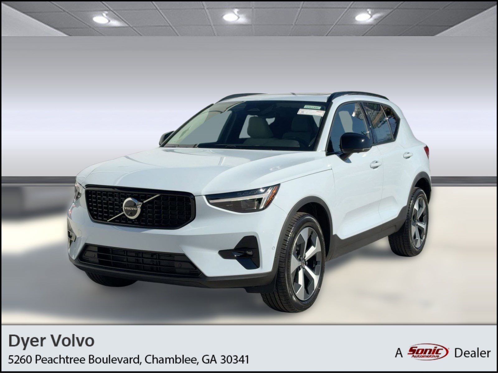 2026 Volvo XC40 SUV 