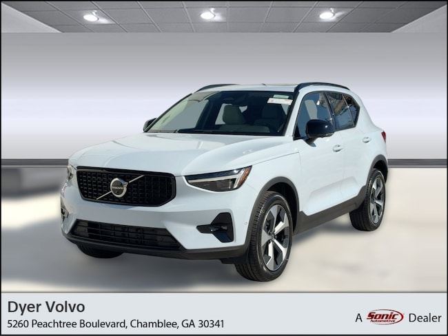 2026 Volvo XC40 B5 Plus SUV
