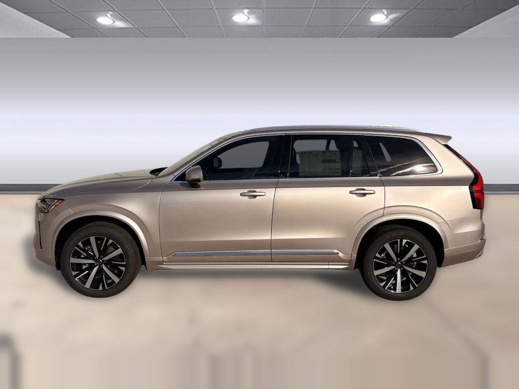 New 2026 Volvo XC90 B5 Core SUV