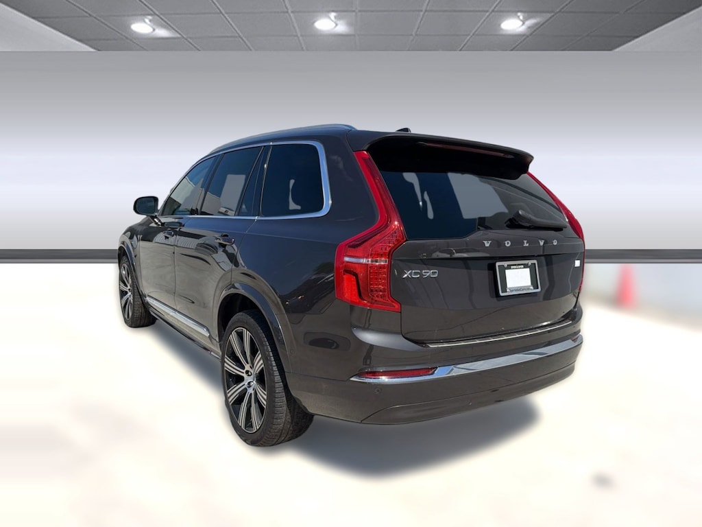 Used 2024 Volvo XC90 plug-in hybrid Plus Bright Theme SUV