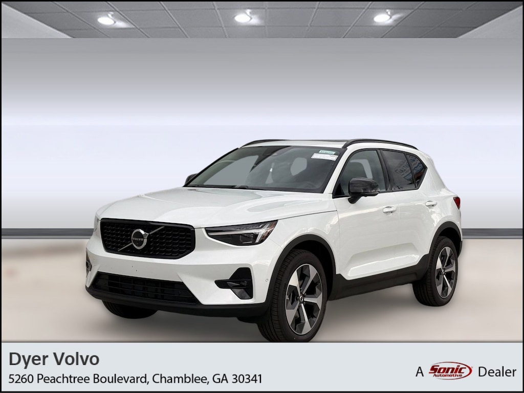 New 2026 Volvo XC40 B5 Plus SUV
