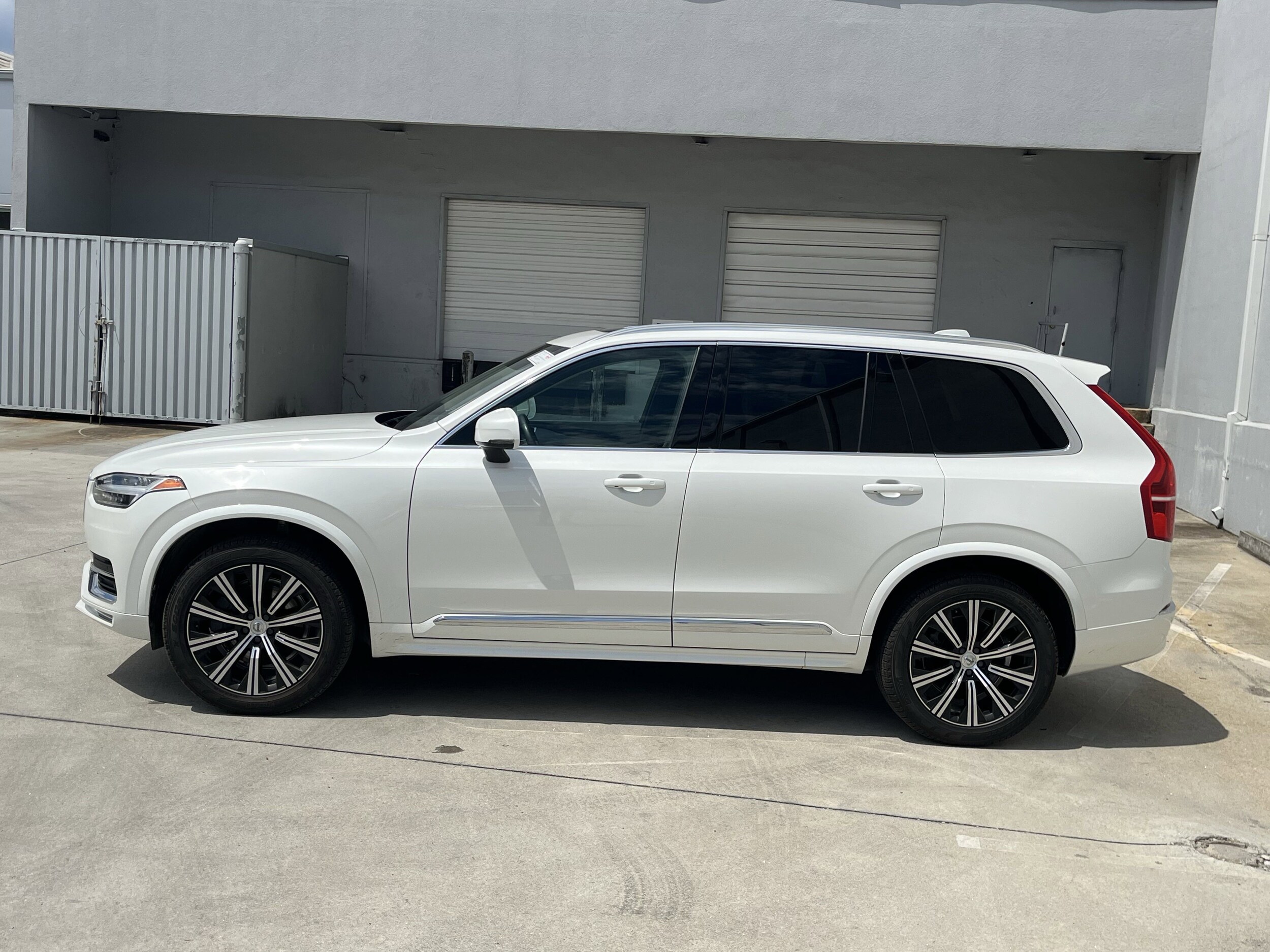2024 Volvo XC90 B5 AWD Core photo 4