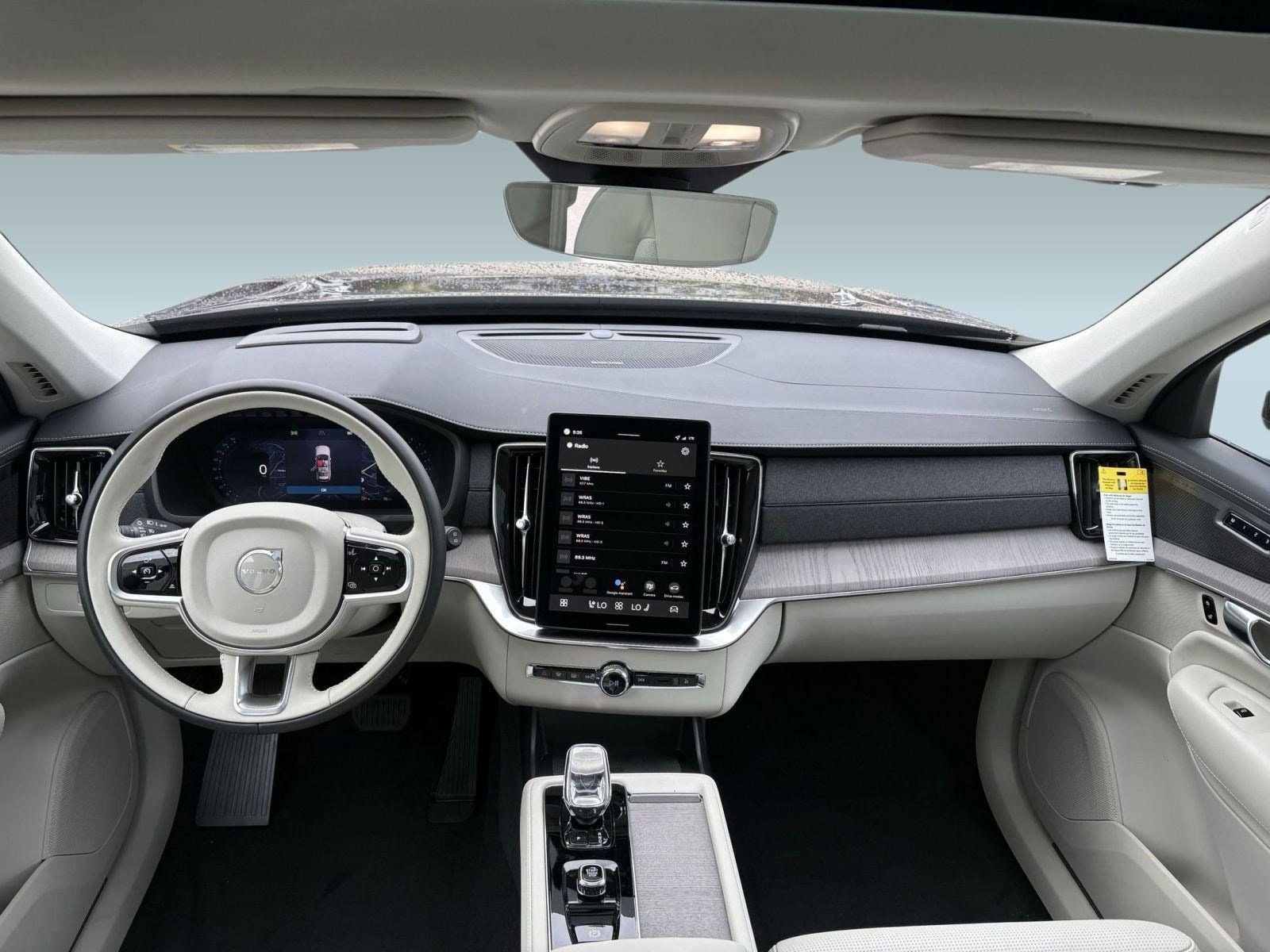 2026 Volvo XC90 Ultra - Photo 14
