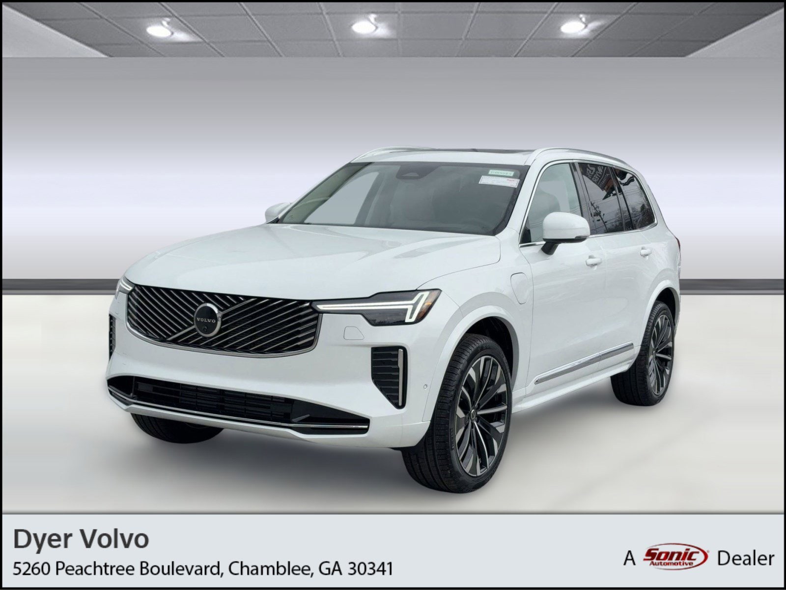 2026 Volvo XC90 T8 Recharge Ultra Bright 4WD's photo