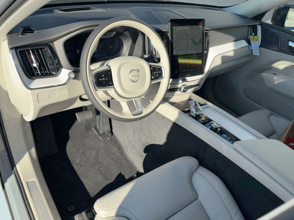 New 2026 Volvo XC60 B5 Ultra SUV