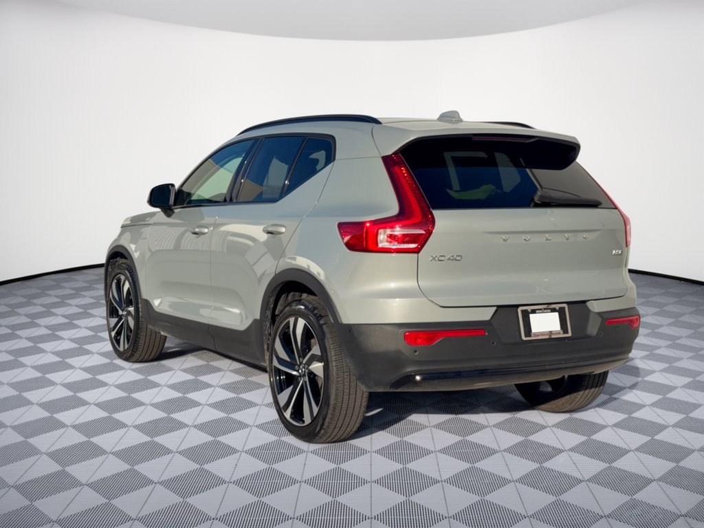 Certified 2025 Volvo XC40 Ultra Dark Theme SUV