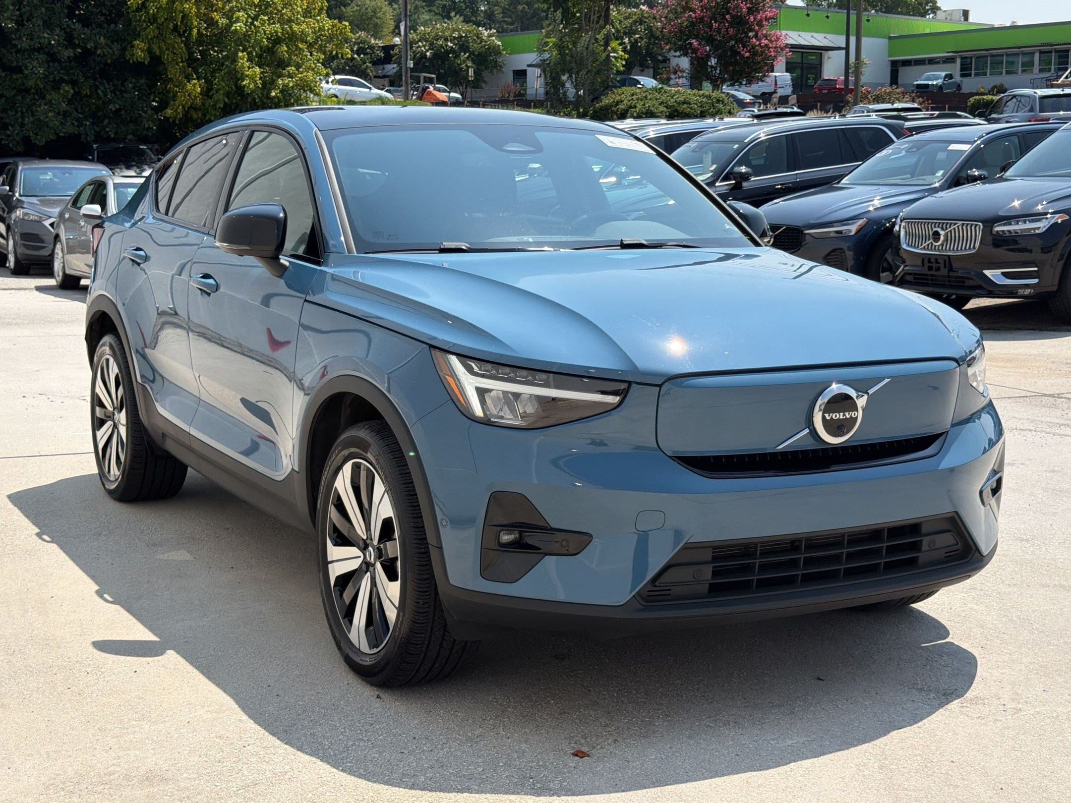 C40 Recharge Pure Electric Plus SUV