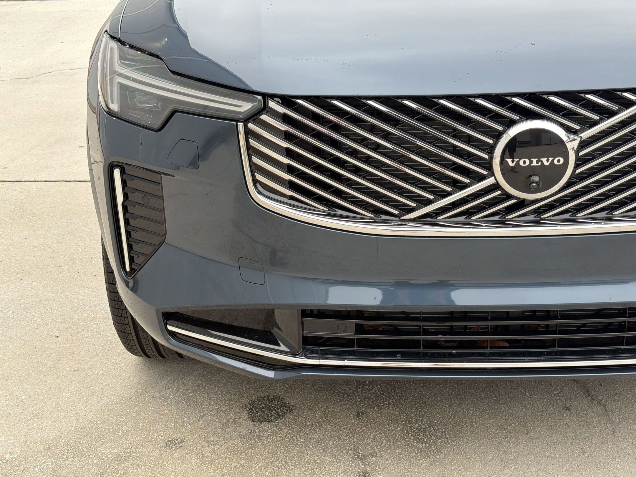 2026 Volvo XC90 Plus - Photo 11