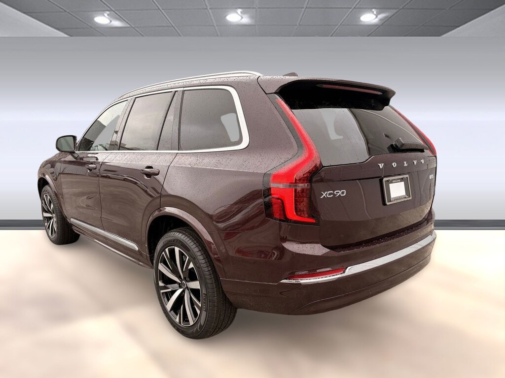 New 2026 Volvo XC90 B5 Core SUV