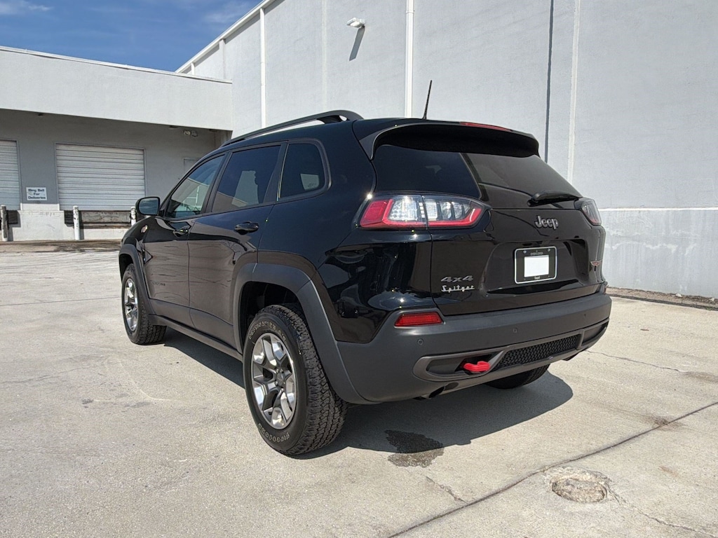 Used 2019 Jeep Cherokee Trailhawk SUV