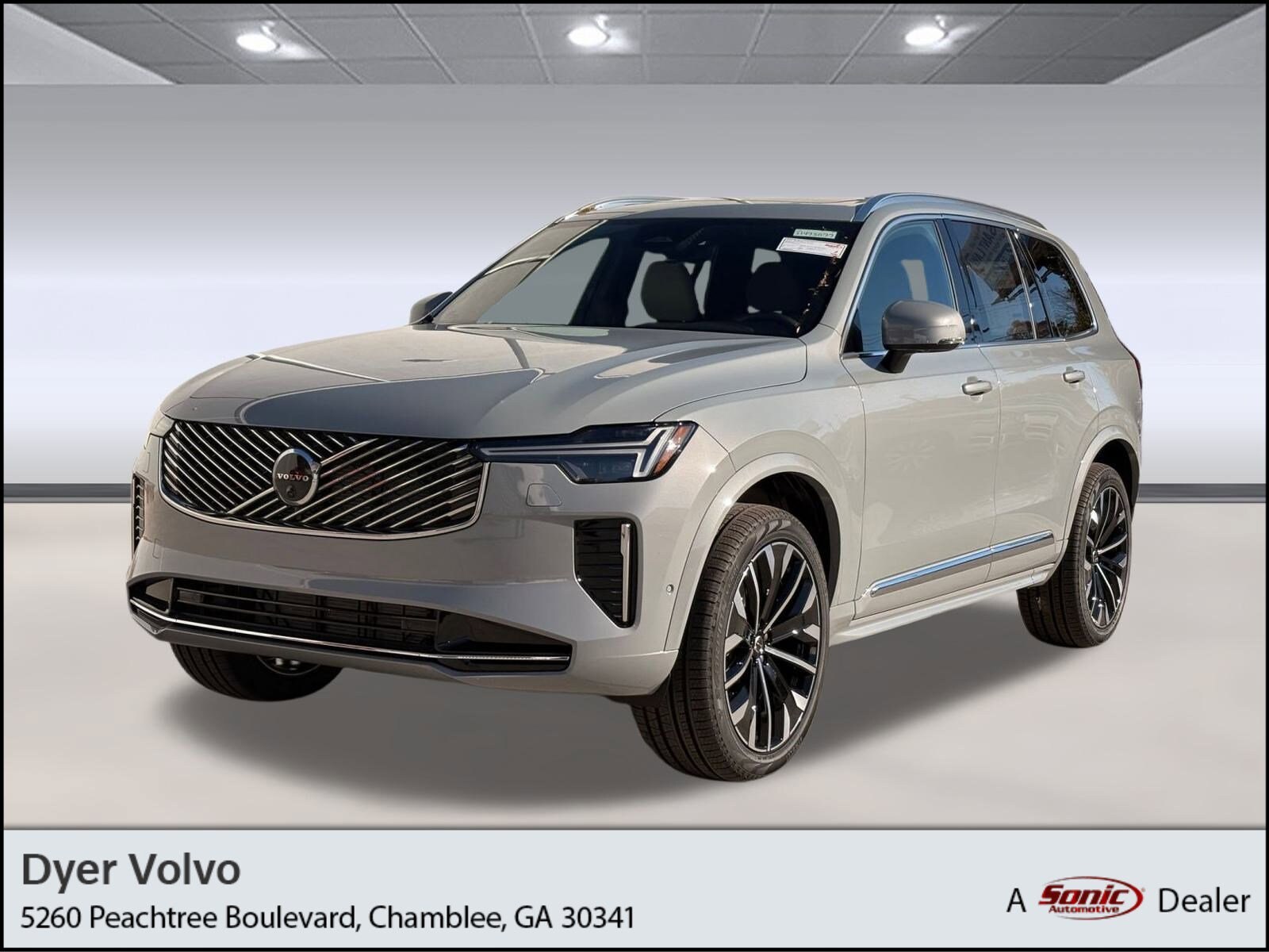 2026 Volvo XC90 Plus's photo