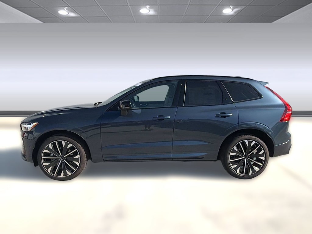 New 2026 Volvo XC60 B5 Ultra SUV