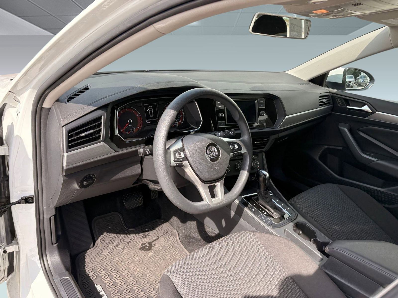 2019 Volkswagen Jetta S photo 4