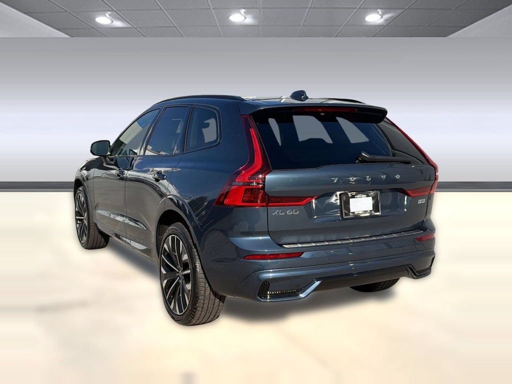 New 2026 Volvo XC60 B5 Ultra SUV