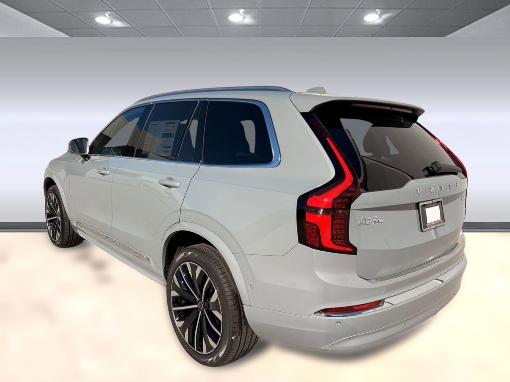 New 2026 Volvo XC90 B6 Plus 7-Seater SUV