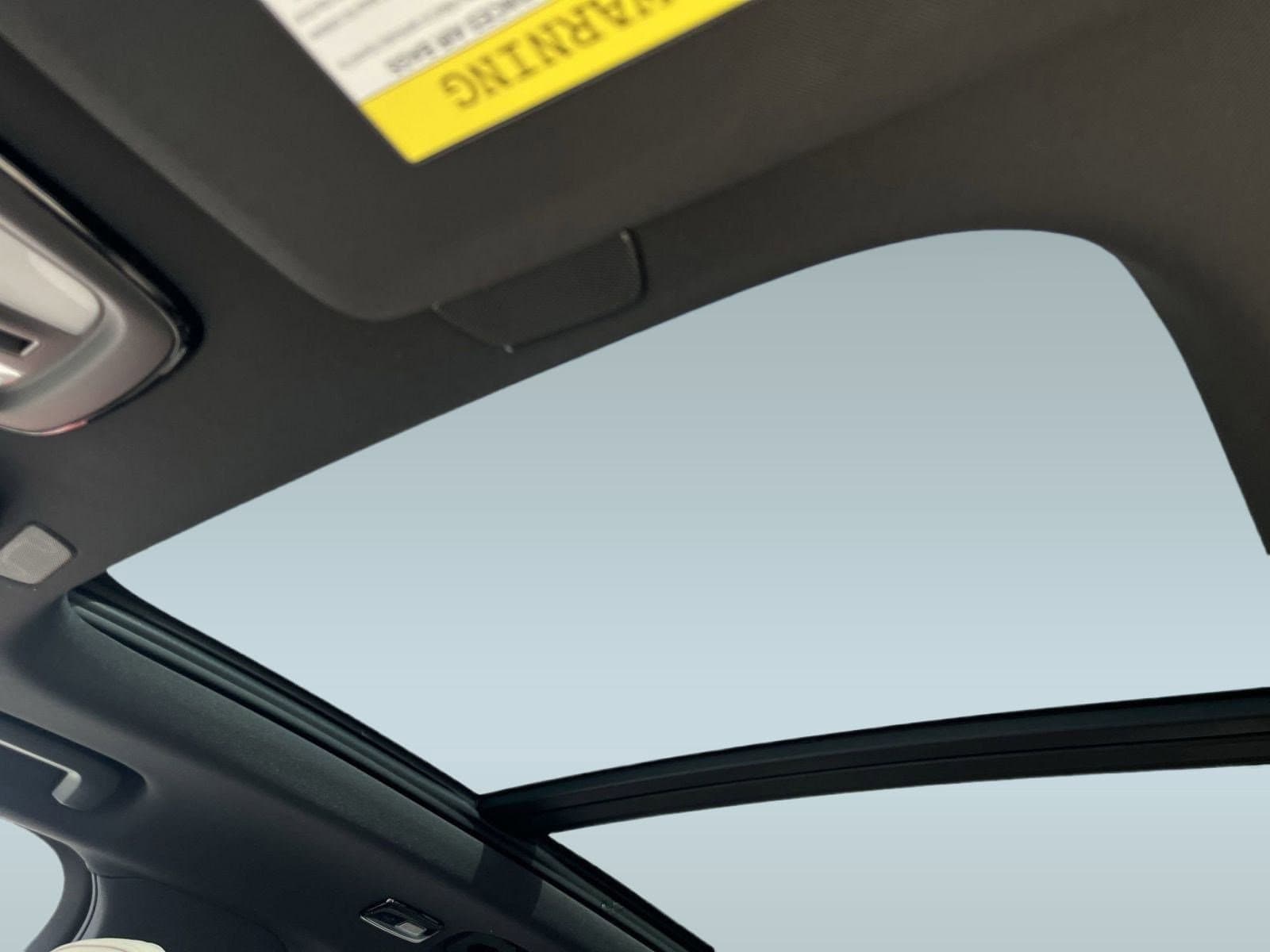 2026 Volvo XC90 Plus - Photo 16