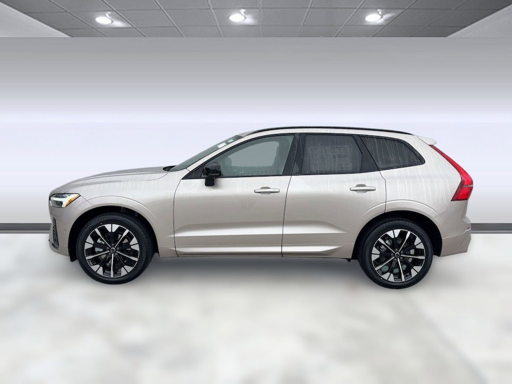 New 2026 Volvo XC60 B5 Plus SUV