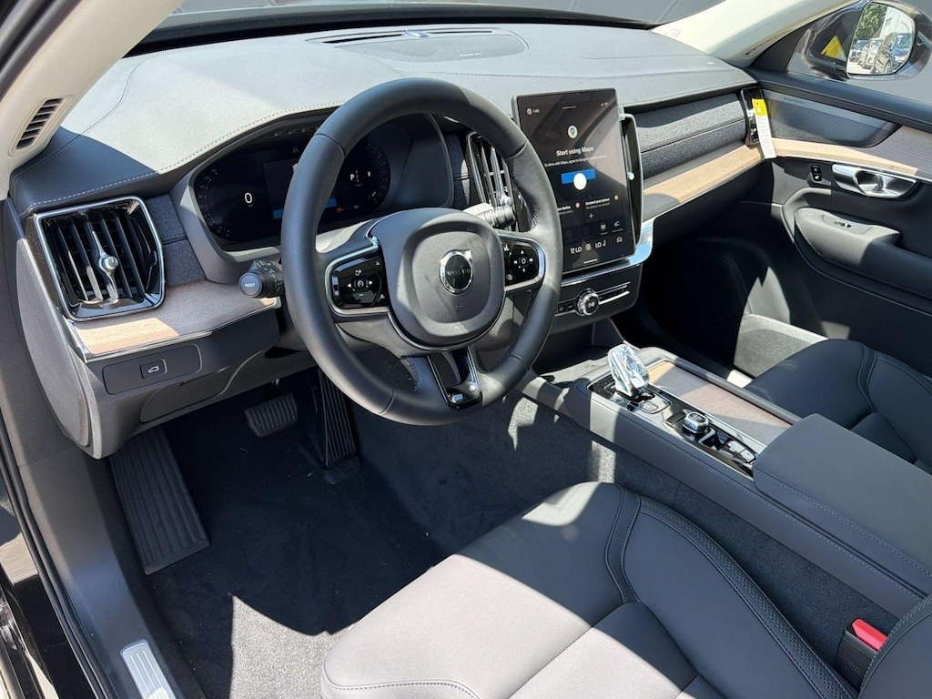 New 2026 Volvo XC90 B6 Plus 7-Seater SUV