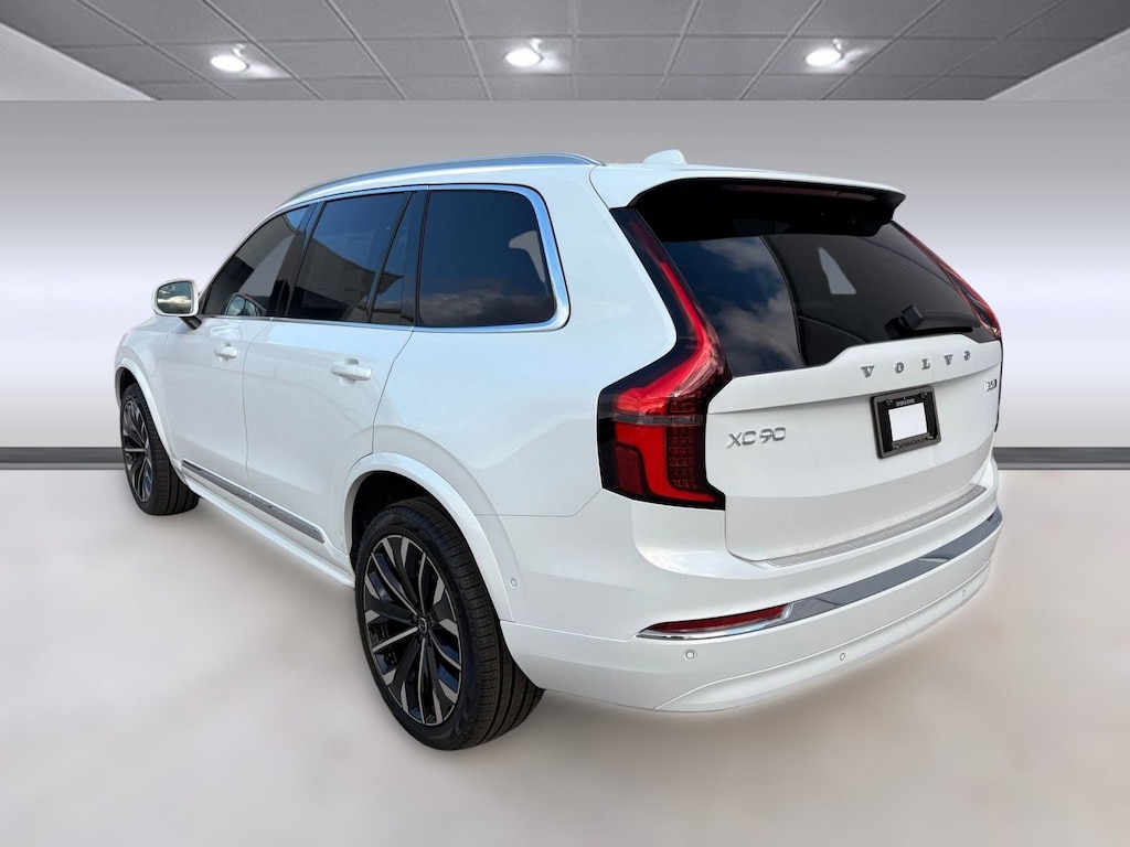 New 2026 Volvo XC90 B6 Plus 7-Seater SUV