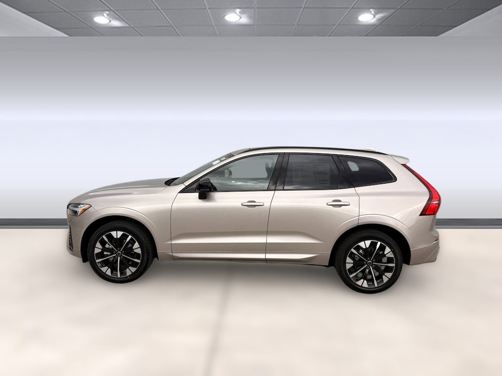 New 2026 Volvo XC60 B5 Plus SUV