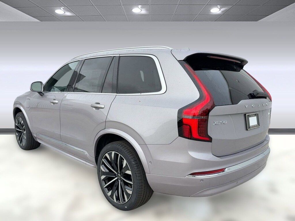 New 2026 Volvo XC90 plug-in hybrid T8 Plus 6-Seater SUV