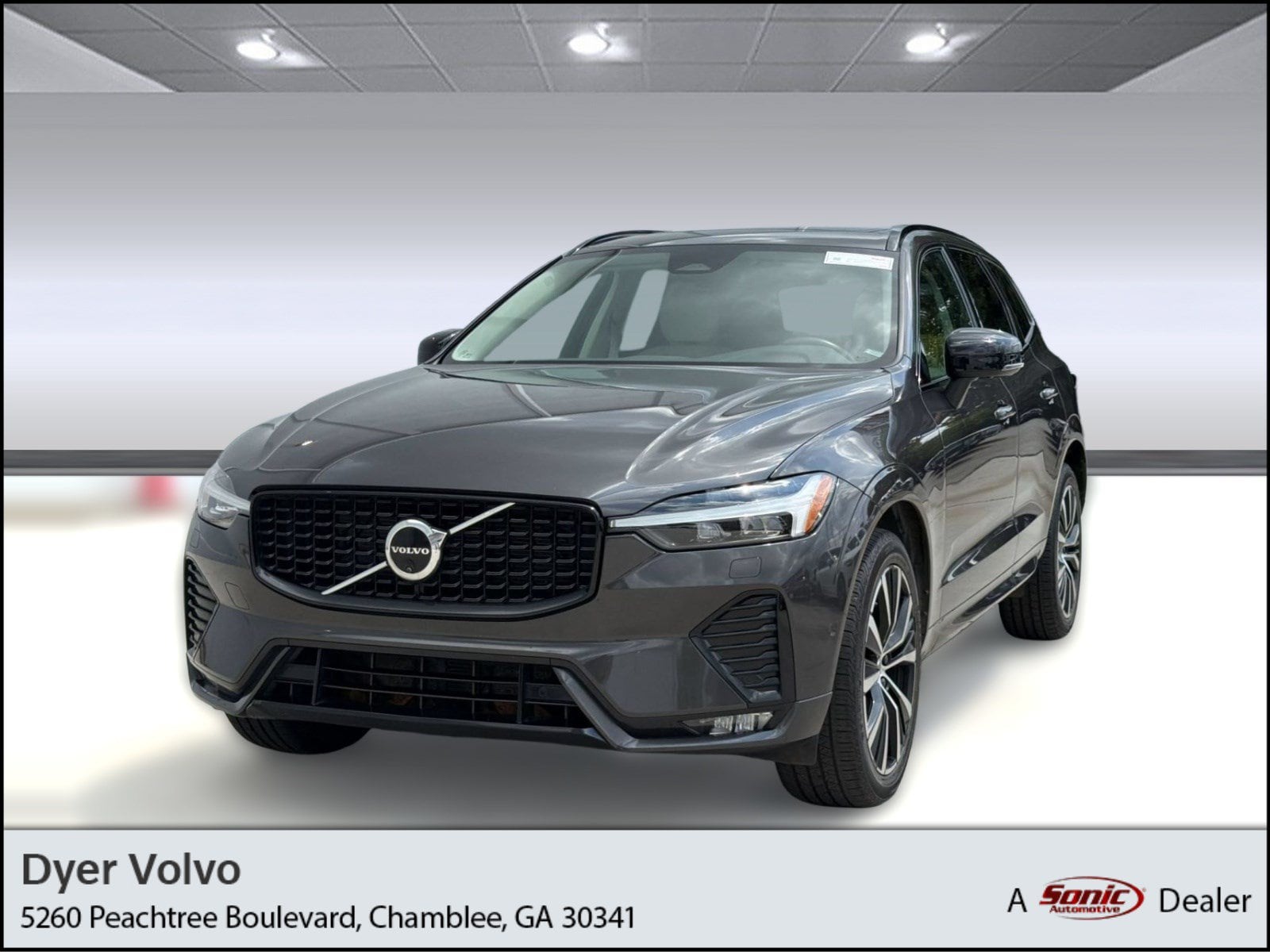 XC60 Plus Dark Theme SUV