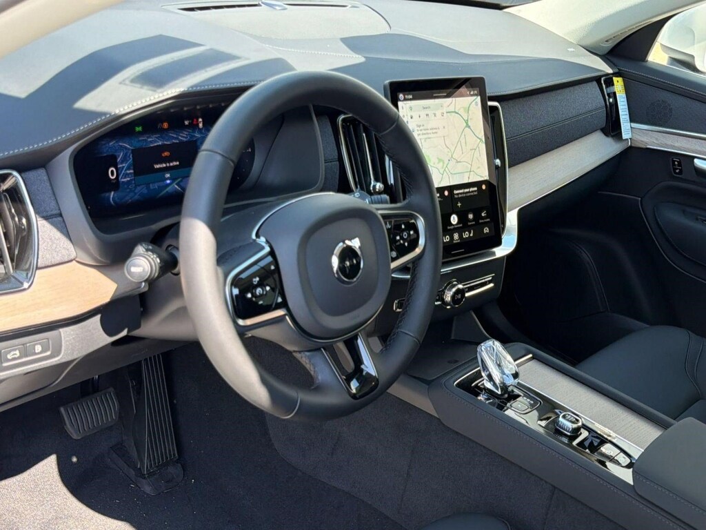 New 2026 Volvo XC90 plug-in hybrid T8 Plus 7-Seater SUV