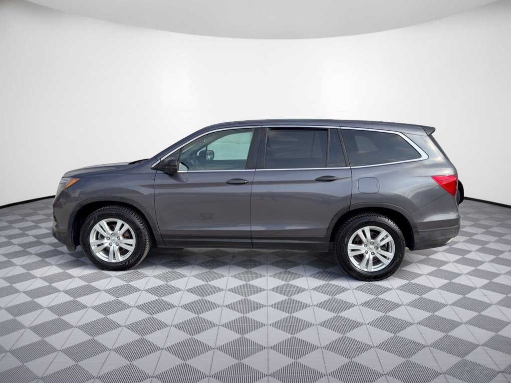 Used 2016 Honda Pilot LX with VIN 5FNYF5H19GB038205 for sale in Chamblee, GA