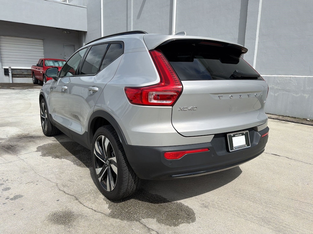 Certified 2023 Volvo XC40 Plus Dark Theme SUV