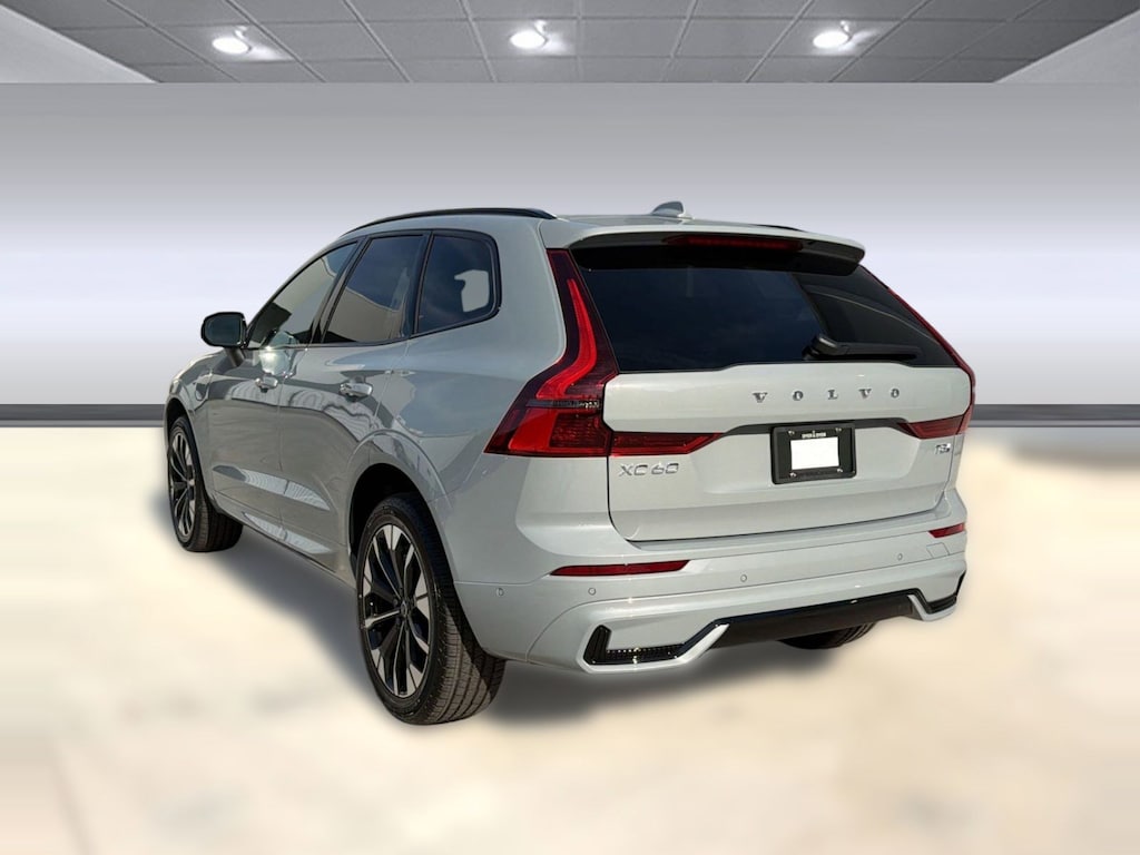 New 2026 Volvo XC60 plug-in hybrid T8 Plus SUV