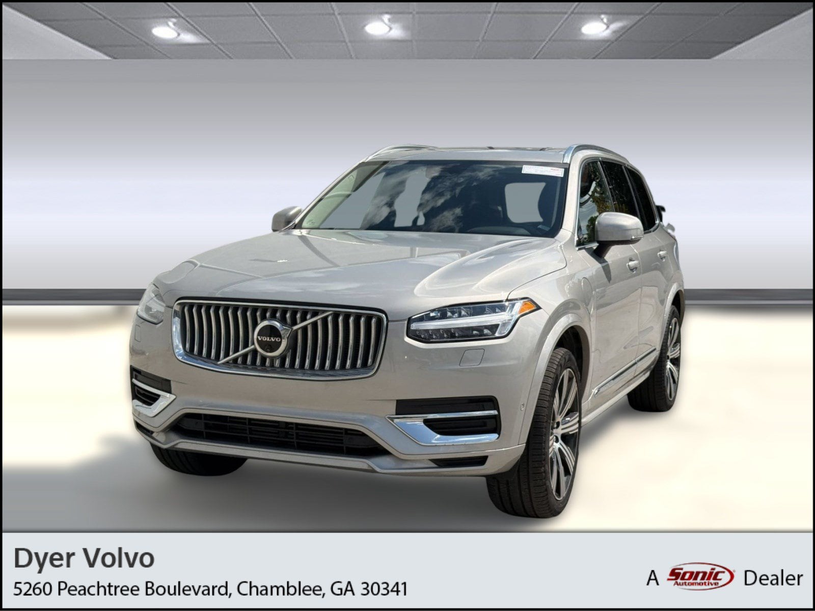 2024 Volvo XC90 plug-in hybrid Plus