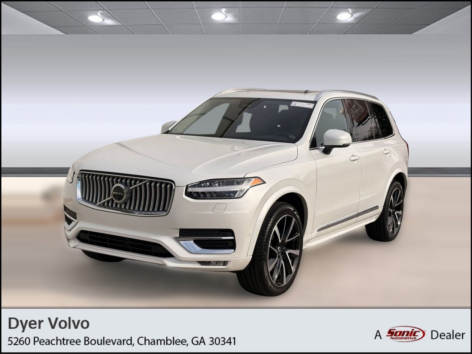 2024 Volvo XC90 Plus's photo