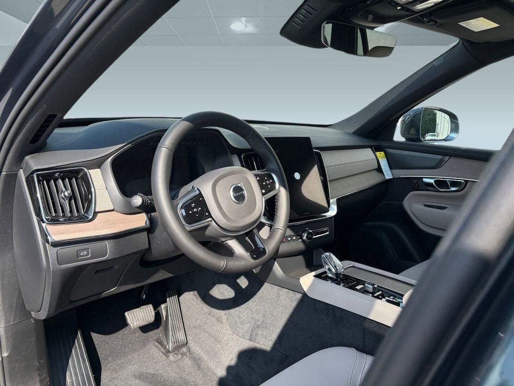 New 2026 Volvo XC90 B6 Plus 7-Seater SUV