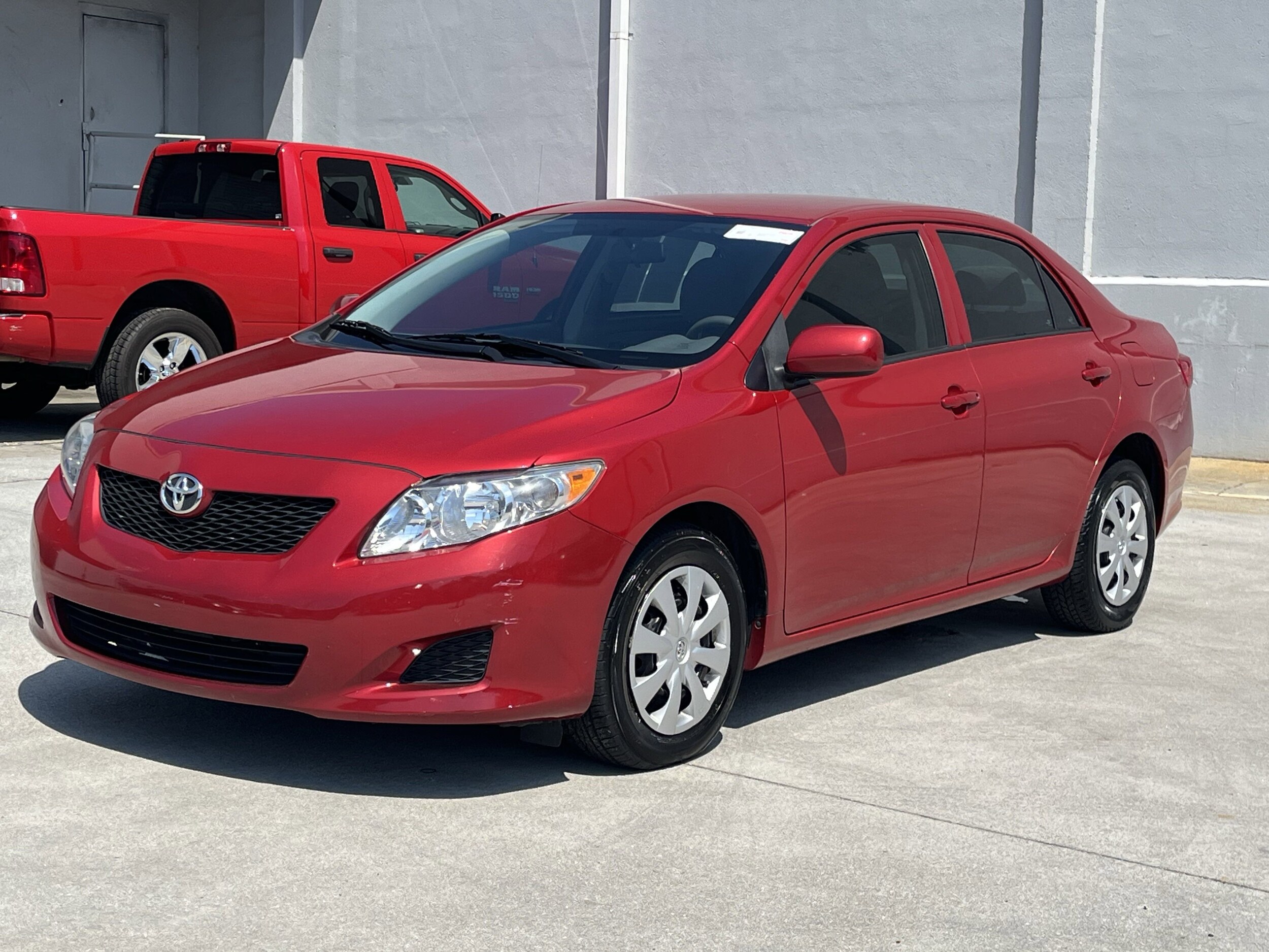 2010 Toyota Corolla LE photo 2