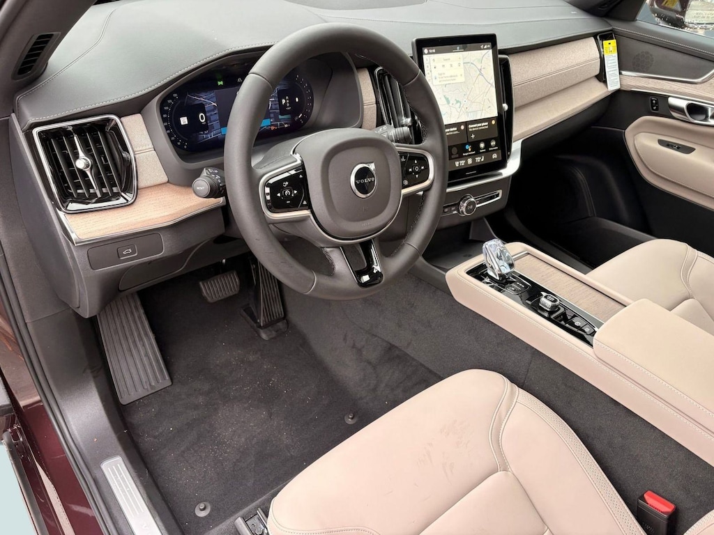 New 2026 Volvo XC90 B5 Core SUV