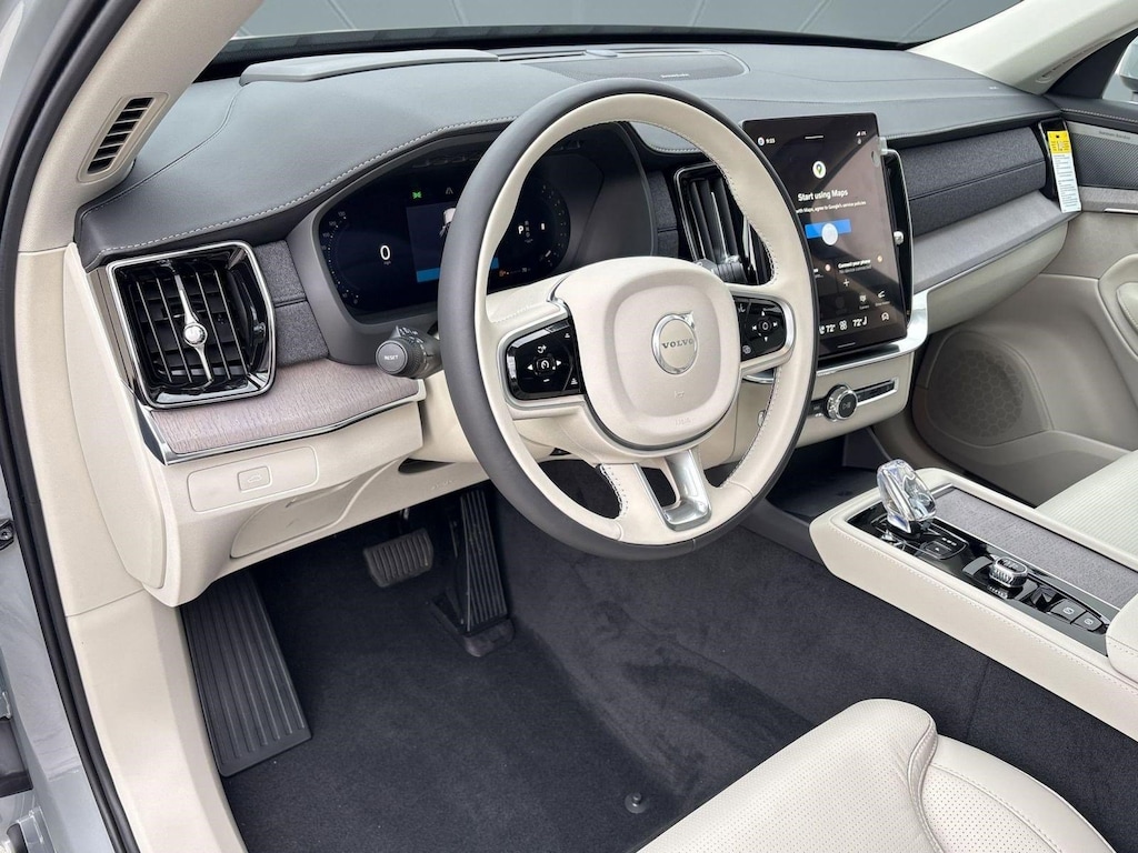 New 2026 Volvo XC90 B6 Ultra 7-Seater SUV