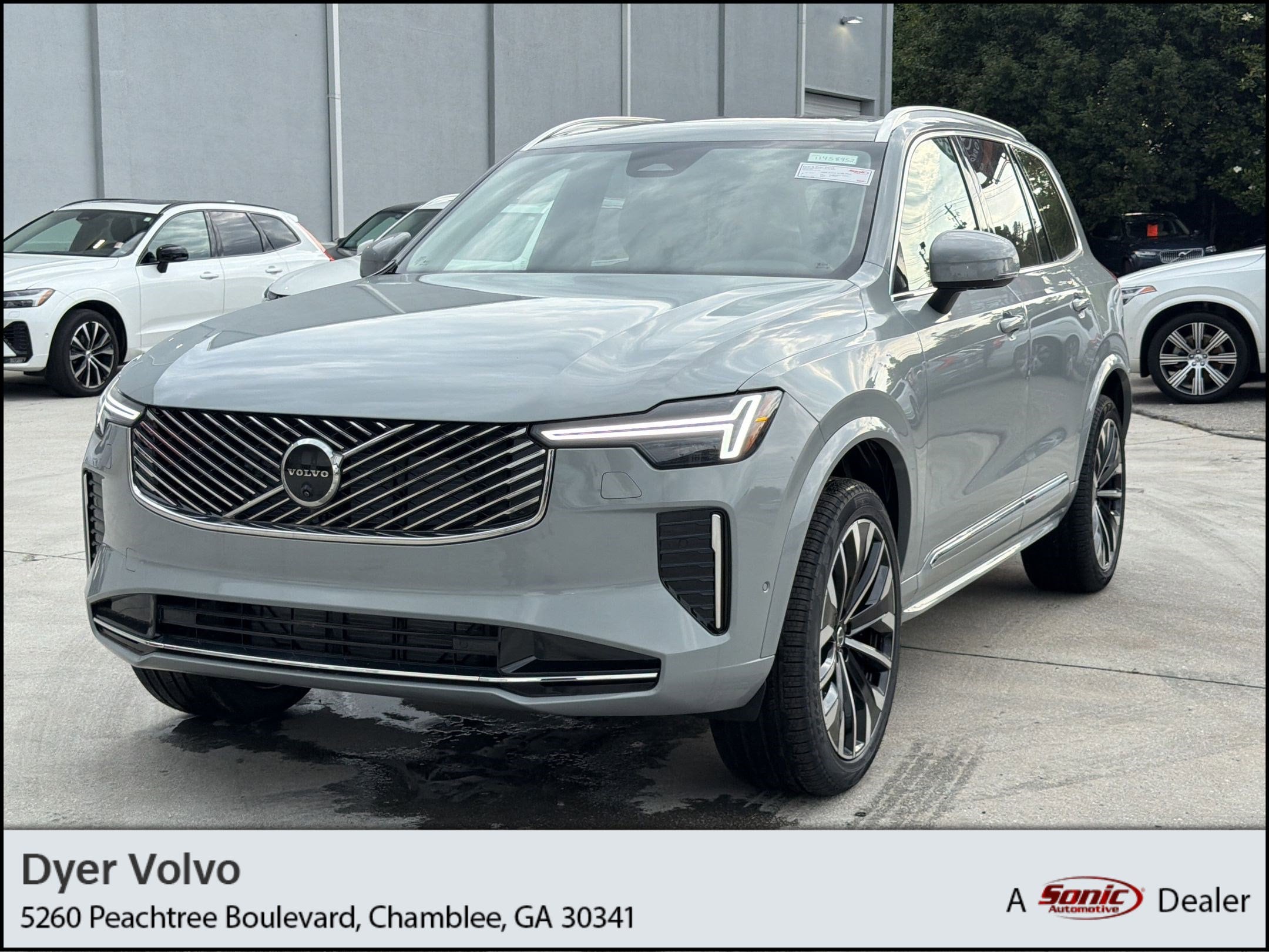 2026 Volvo XC90 B5 Plus Bright 4WD's photo