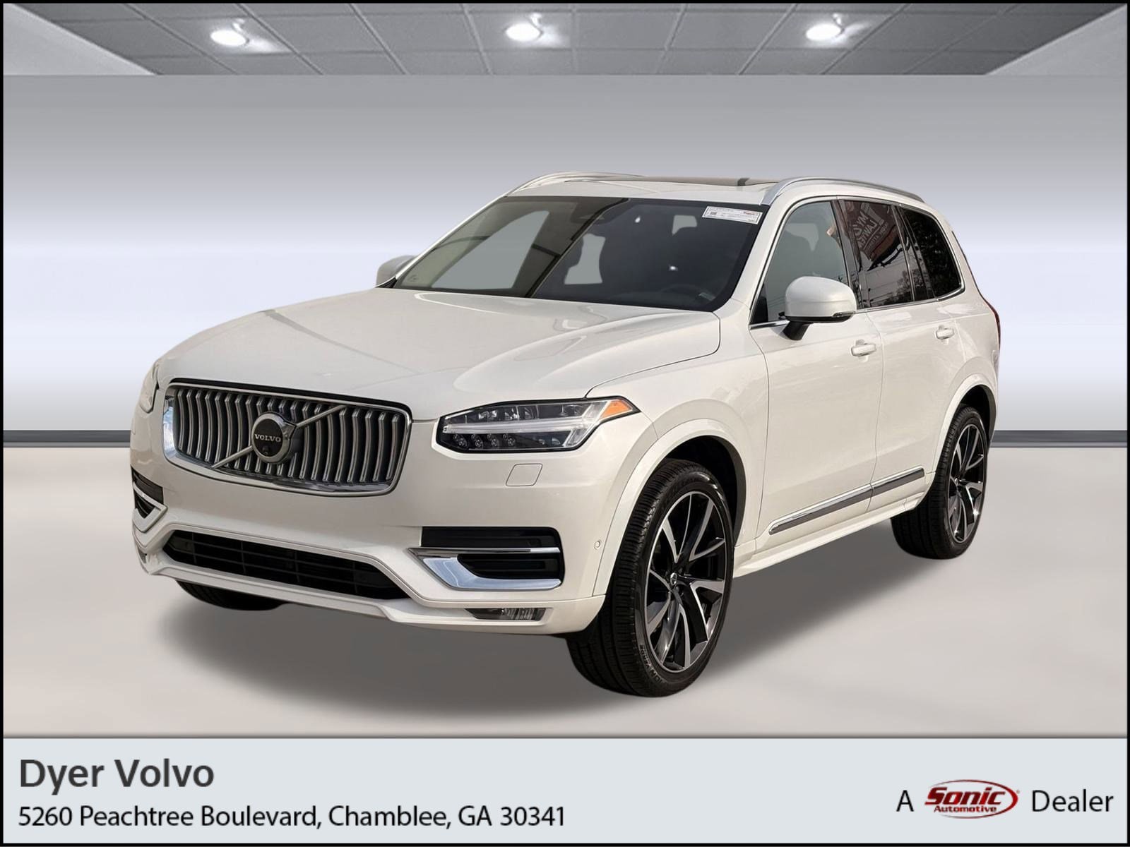 2024 Volvo XC90 Plus's photo