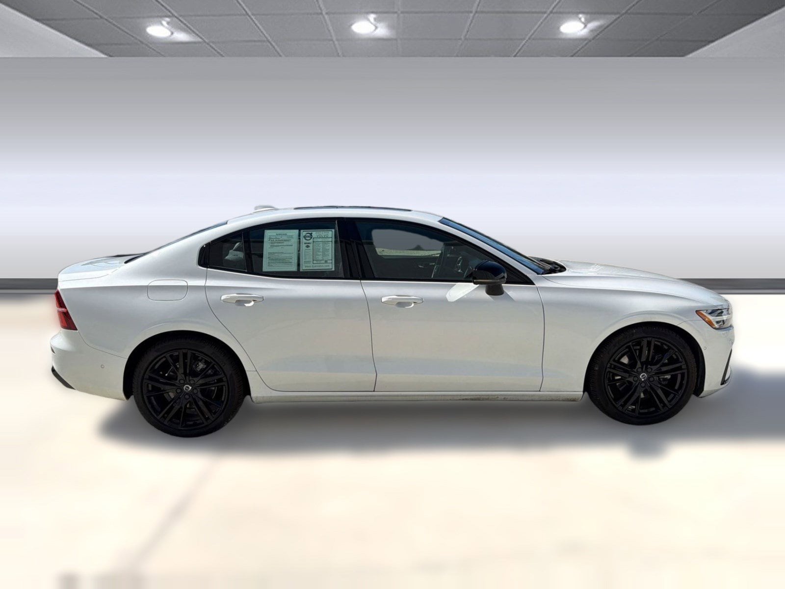 S60 Ultimate Black Edition Sedan