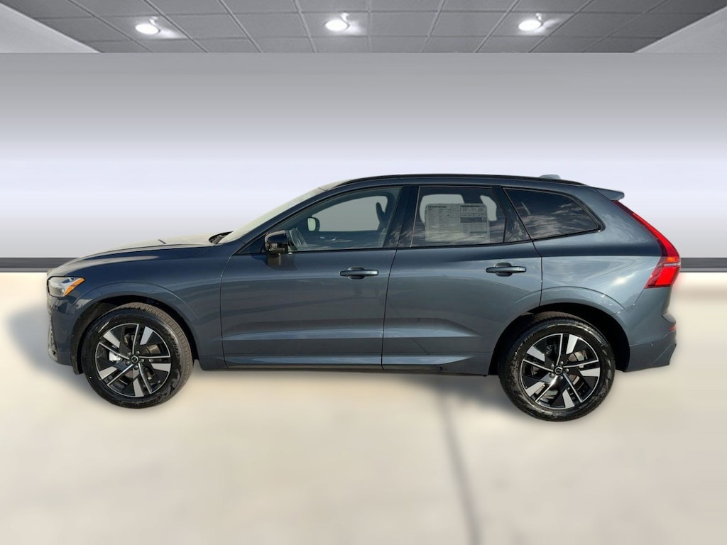 New 2026 Volvo XC60 B5 Plus SUV