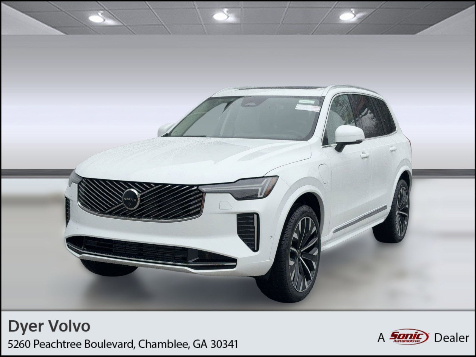 2026 Volvo XC90 T8 Recharge Ultra Bright 4WD's photo