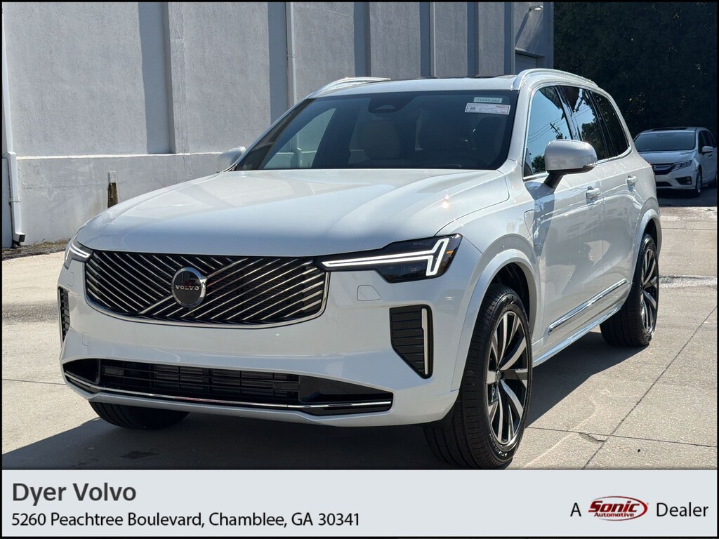 New 2026 Volvo XC90 plug-in hybrid T8 Core SUV