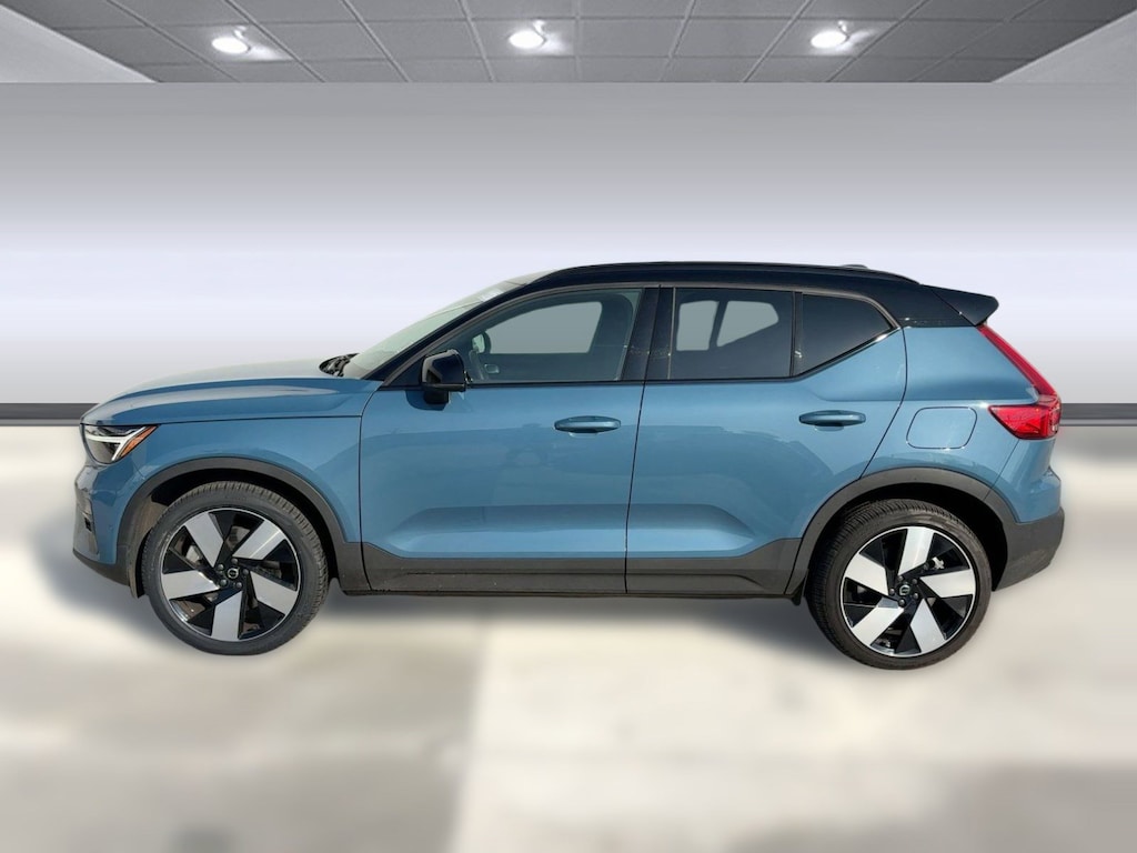 Certified 2023 Volvo XC40 Recharge Pure Electric Ultimate SUV